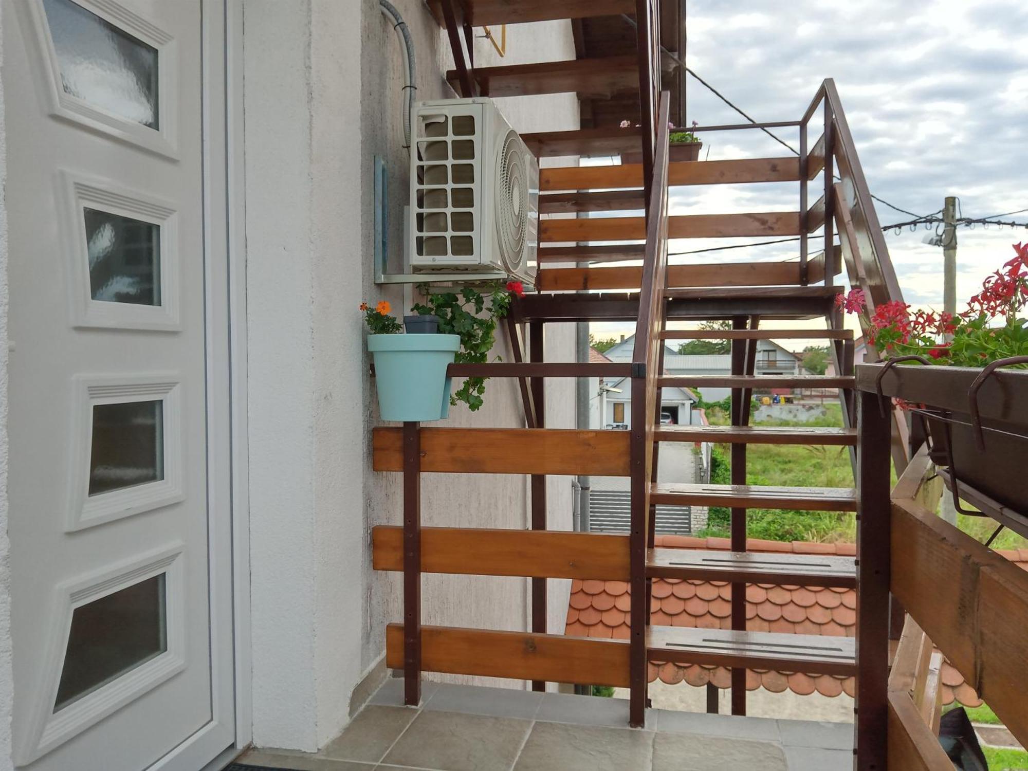 Apartman Kod Dide I Bake Vukovar Extérieur photo